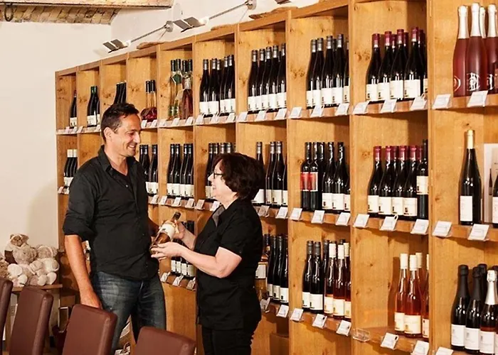 Gaestehaus & Weingut Peth Hotell 3*