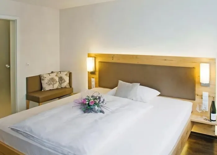 Hotell Gaestehaus & Weingut Peth 3*